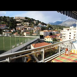 Studio Mer Montagne Roccabruna